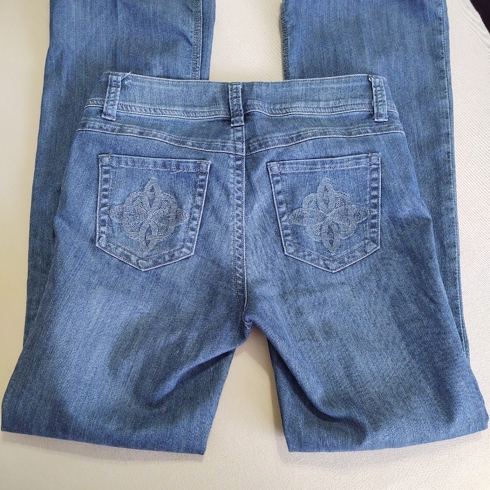 Cabi boot cut jeans style 331L